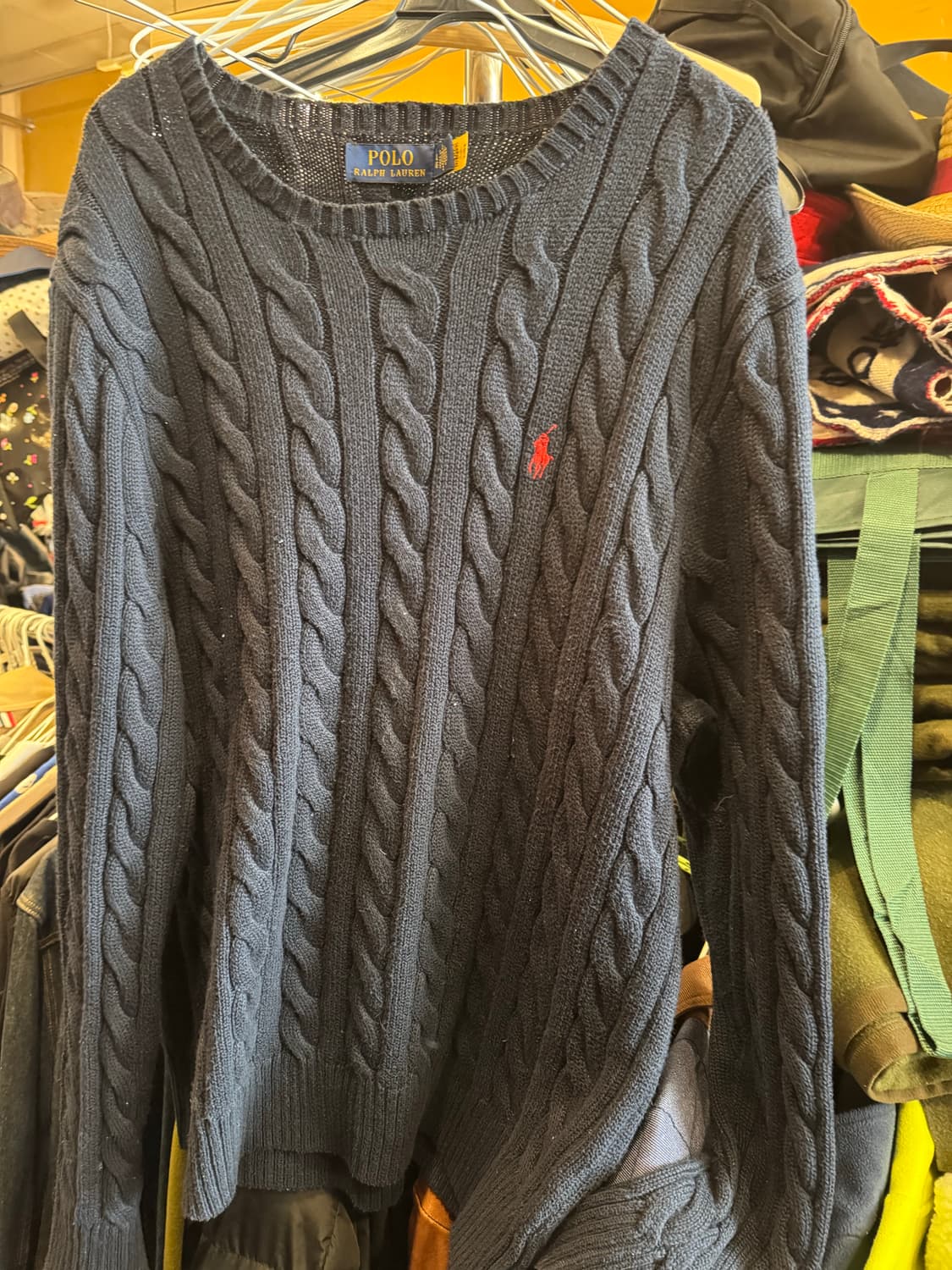 폴로 네이비 케이블 니트 상품이미지1