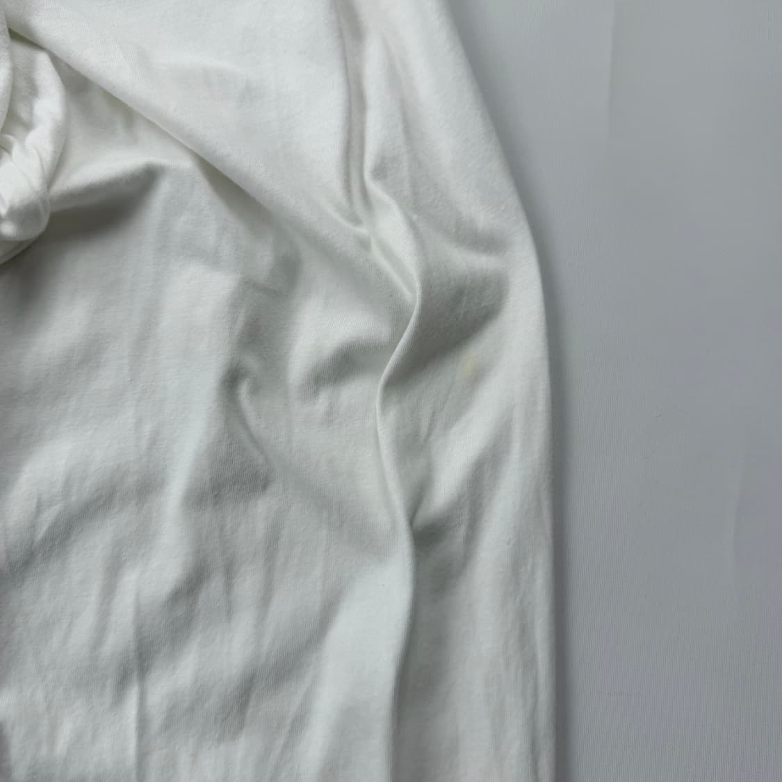 스톡홀름서프보드클럽 백 프린팅 롱 슬리브 상품이미지5