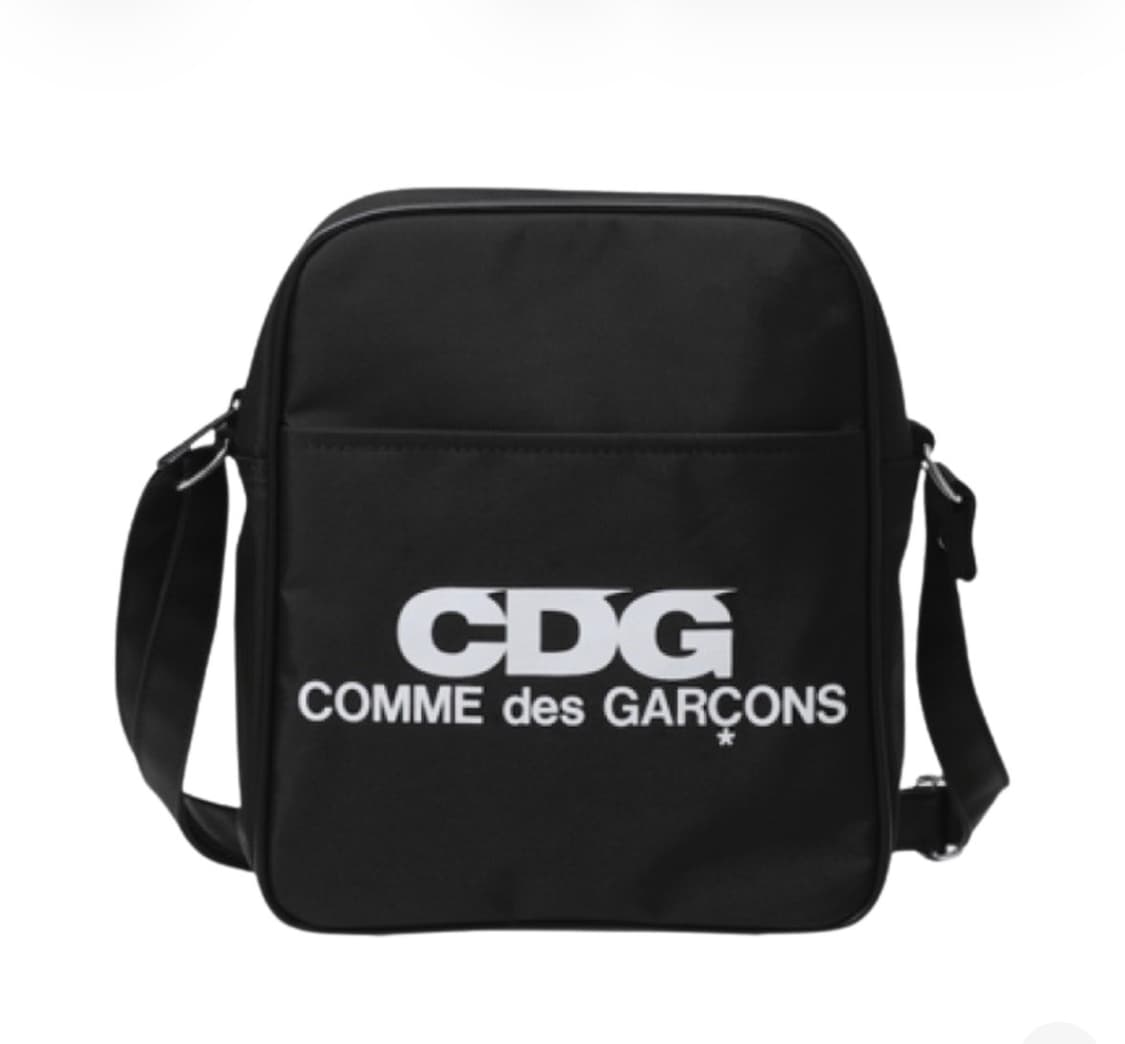 CDG 숄더백 블랙 상품이미지1