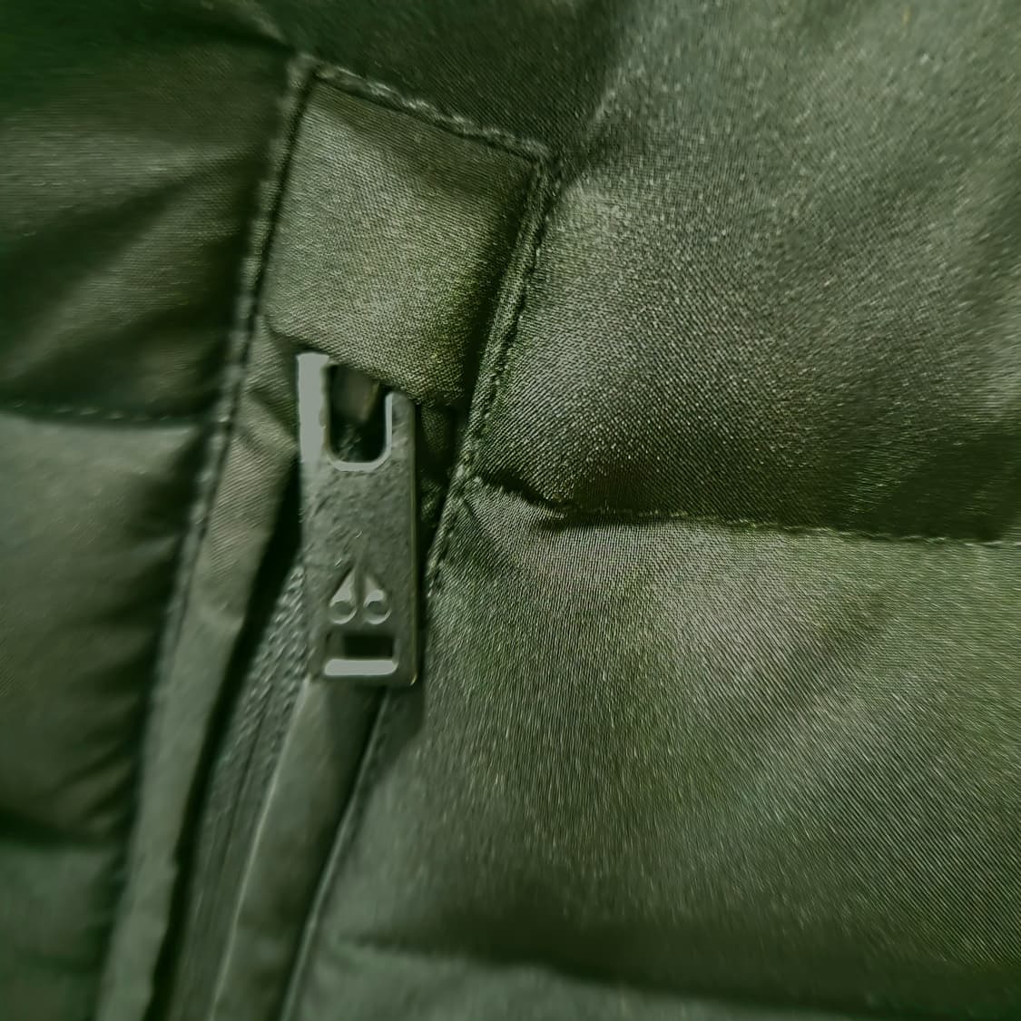 무스너클 경량 구스 패딩 상품이미지6