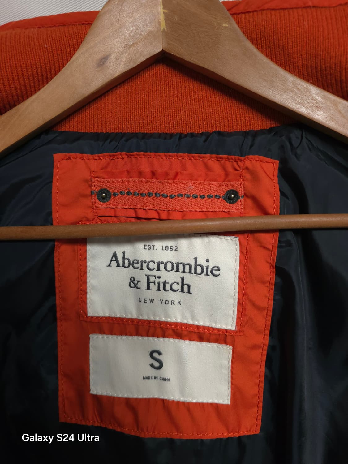 아베크롬비 덕다운 패딩 S ✨️정품✨️ 상품이미지3