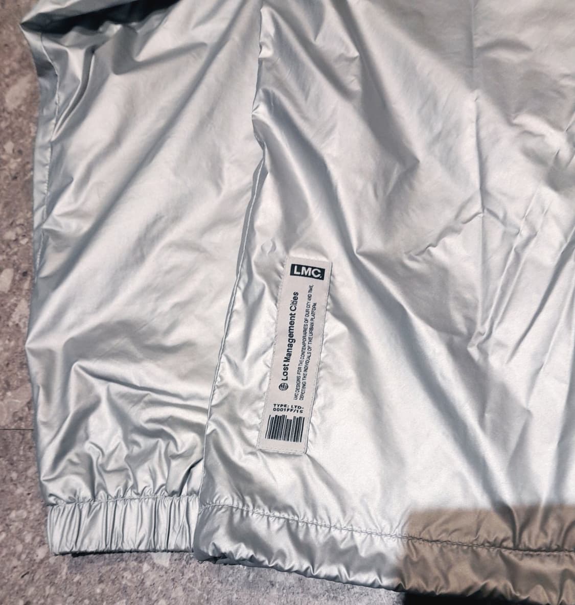💥LMC 코치자켓 실버그레이 (L)
 상품이미지9