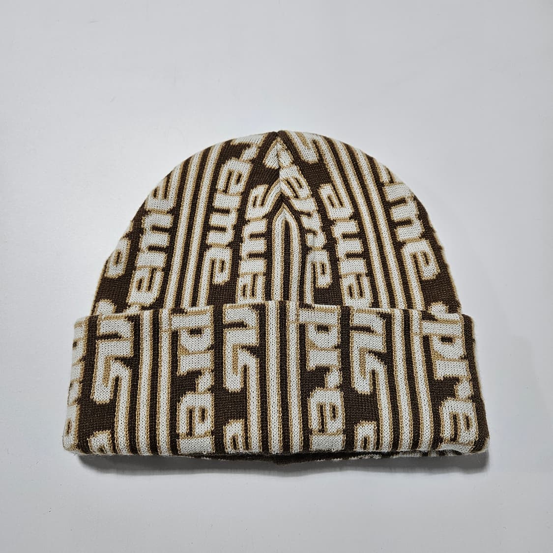 슈프림 버티컬 로고 비니 탄 상품이미지1