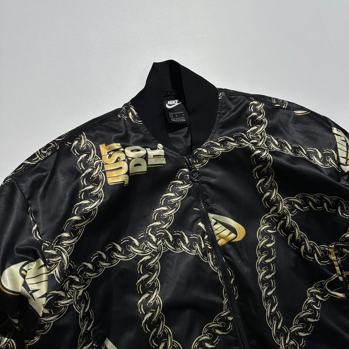 나이키 로고 체인 프린트 블루종 봄버 자켓 상품이미지5
