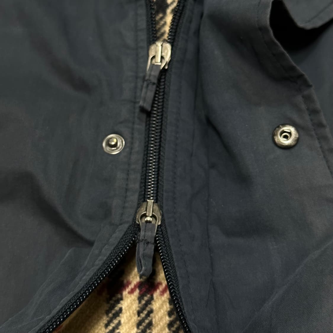 버버리 헌팅 자켓 상품이미지5