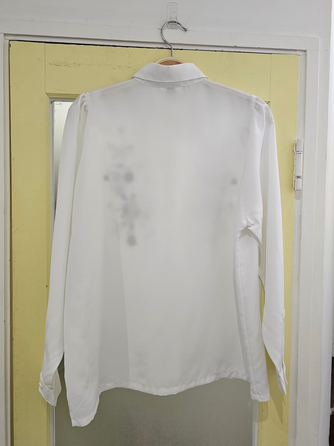 화이트 모노 자수 블라우스 상품이미지5