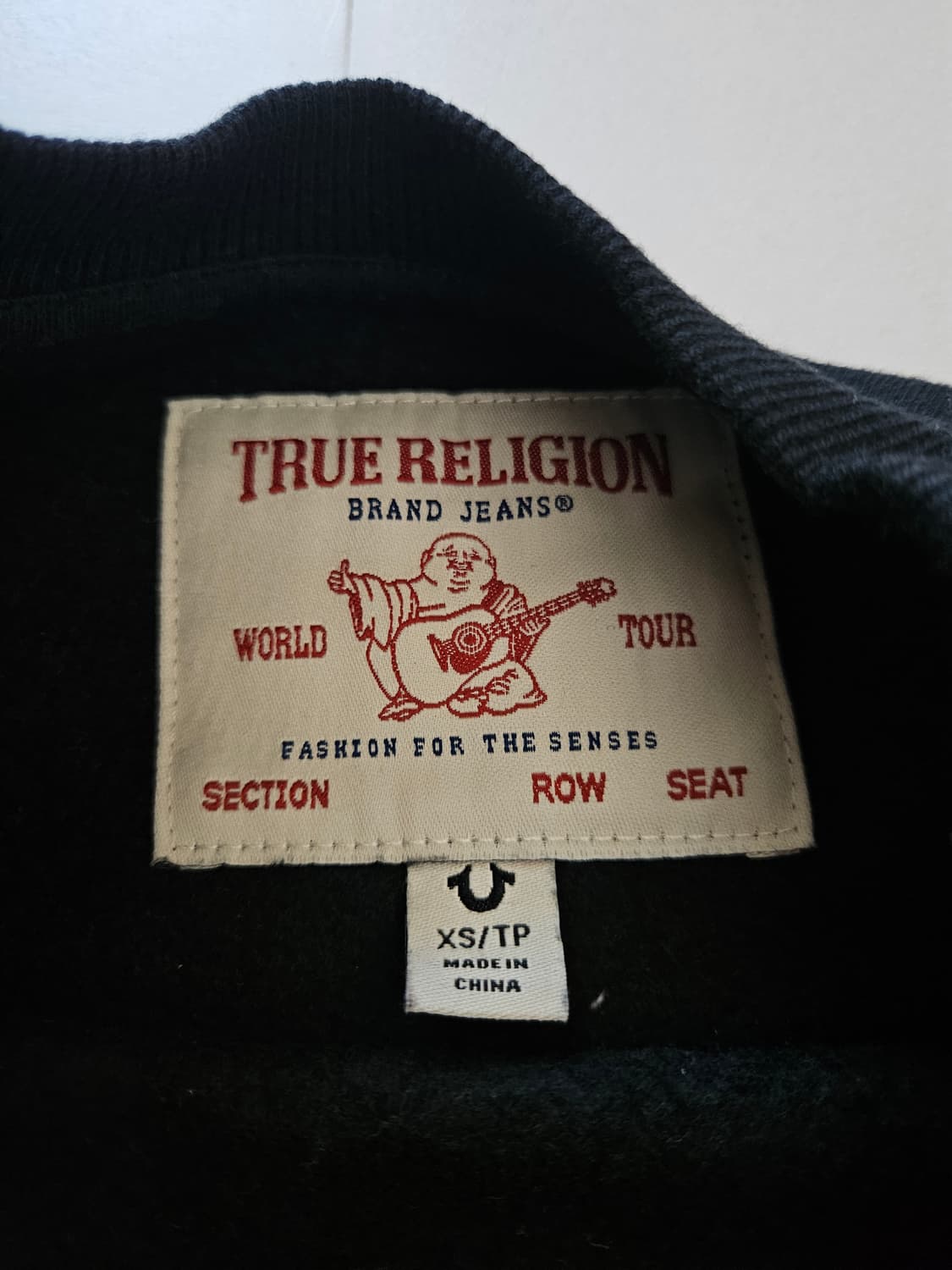 [새제품] 트루 릴리젼 빅티 스웻 맨투맨 상품이미지4