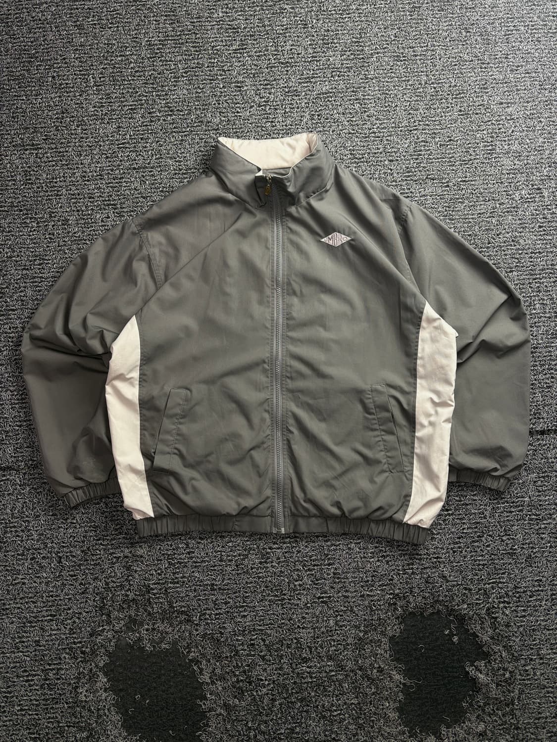 엄브로 스몰로고 나일론 배색 바람막이 셋업 4120 상품이미지2