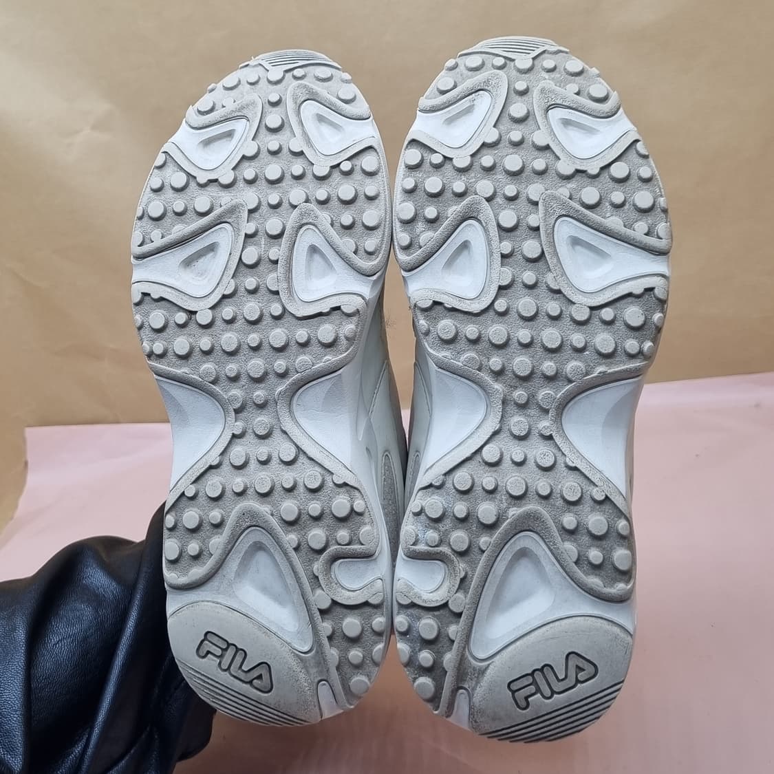 휠라 레이트레이서 여성운동화240 상품이미지3