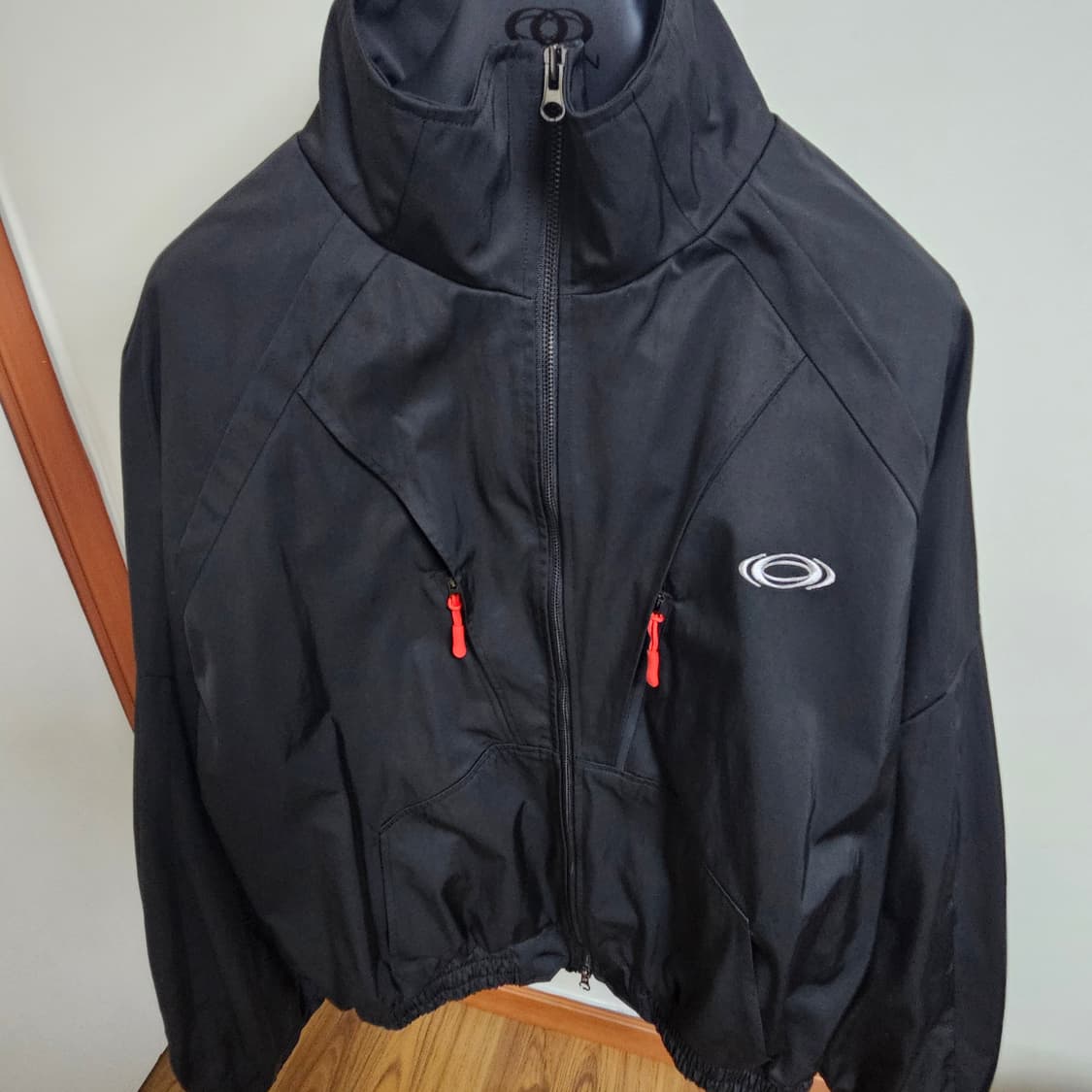 INTERVAL SHELL TRACK JACKET BK 상품이미지5