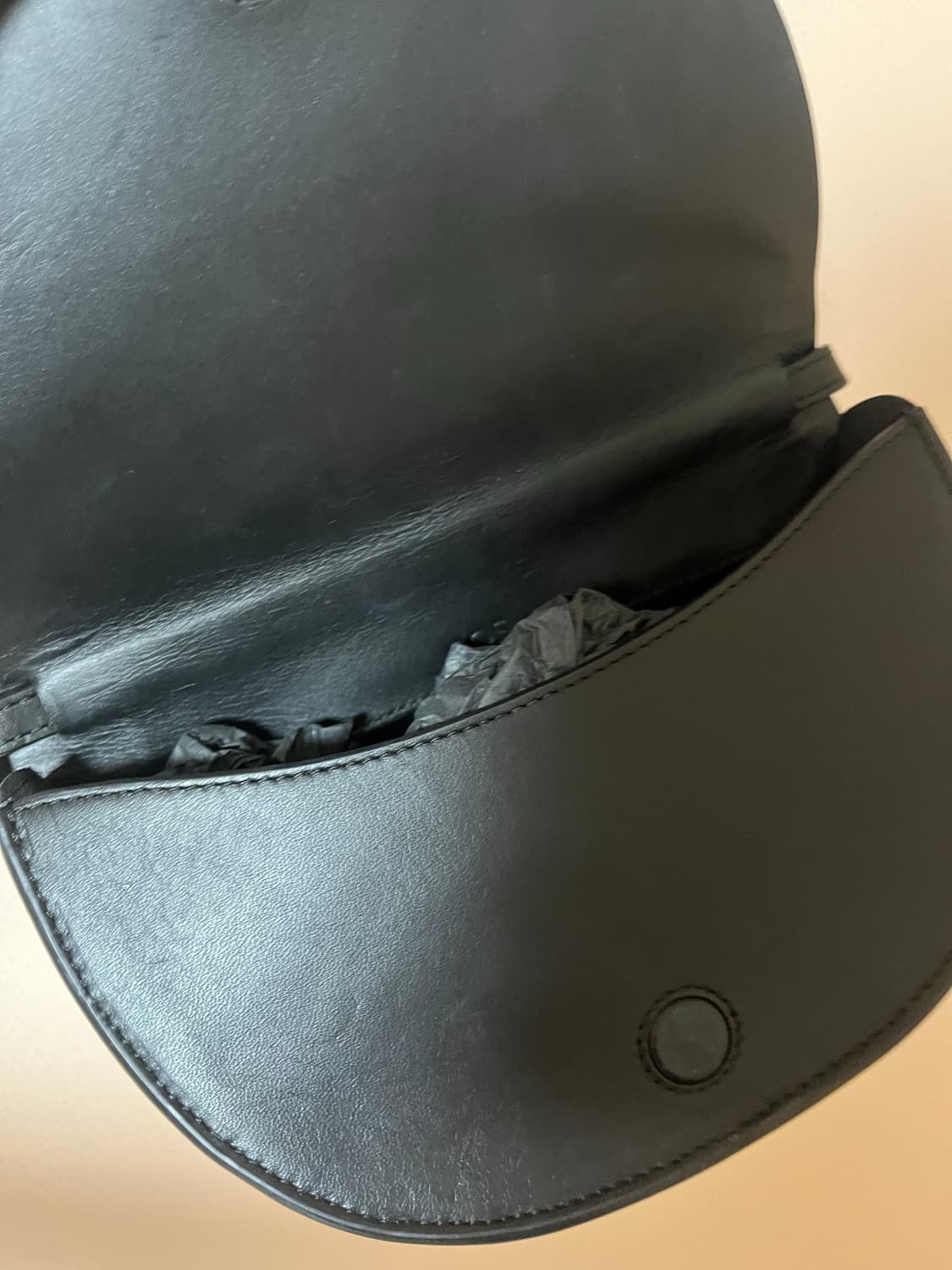 코스 COS 크로스바디 레더백 상품이미지3