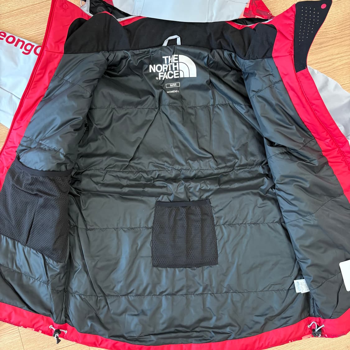 노스페이스 평창 올림픽 스키복 남성 M 95,여성 L 상하의(새상품) 상품이미지4