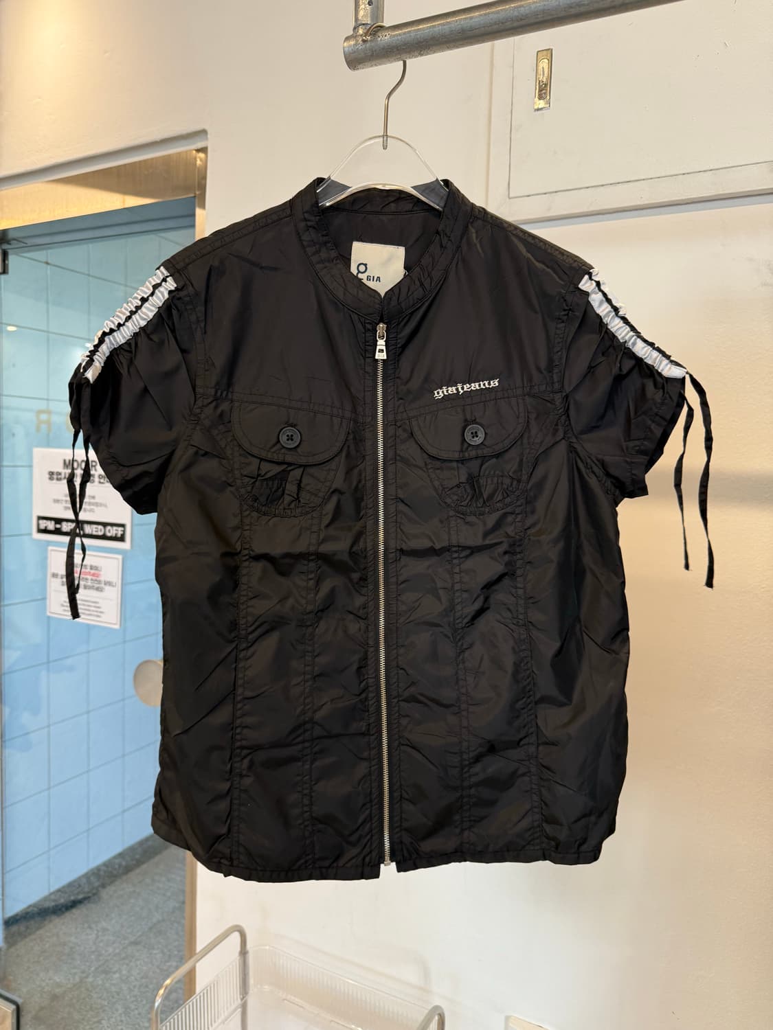 Gia Nylon Zip-Up Top Black  상품이미지1
