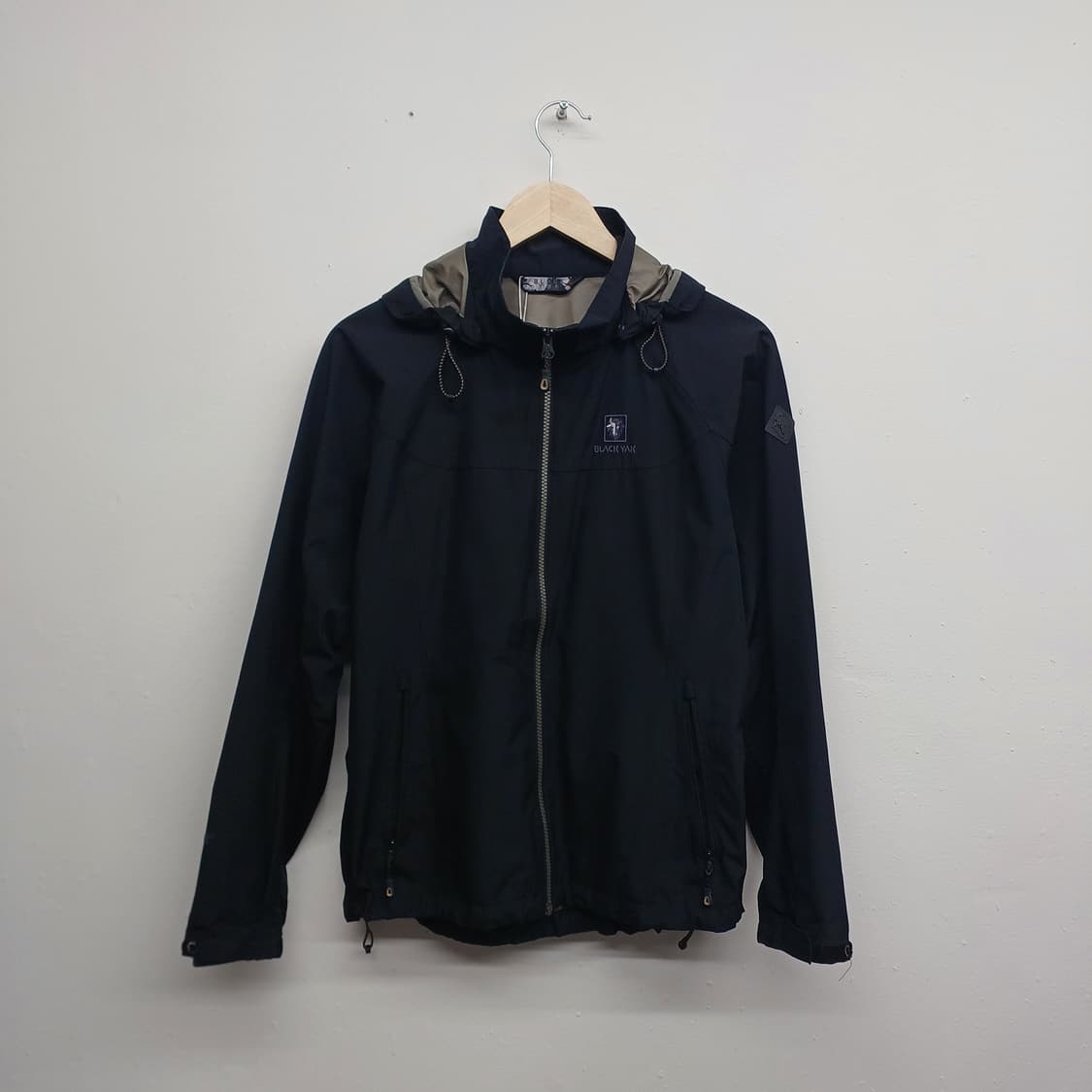 블랙야크 심플 바람막이 집업 100 상품이미지1