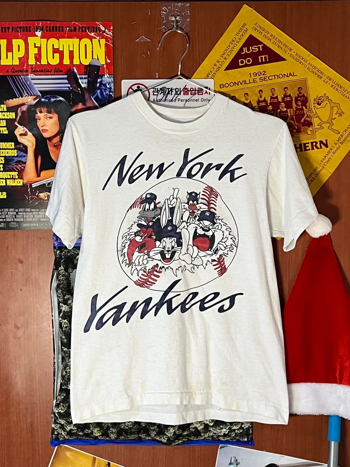 90’s Looney Tunes Ny yankees Shirt 상품이미지1