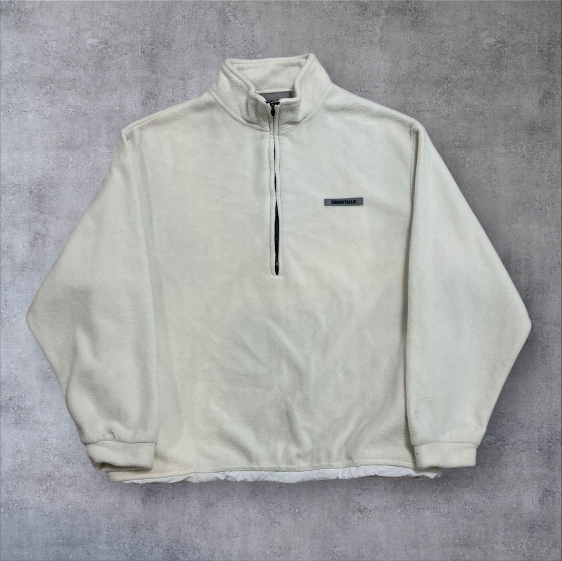 피어 오브 갓 에센셜 스몰 로고 화이트 하프 집업 플리스 상품이미지1