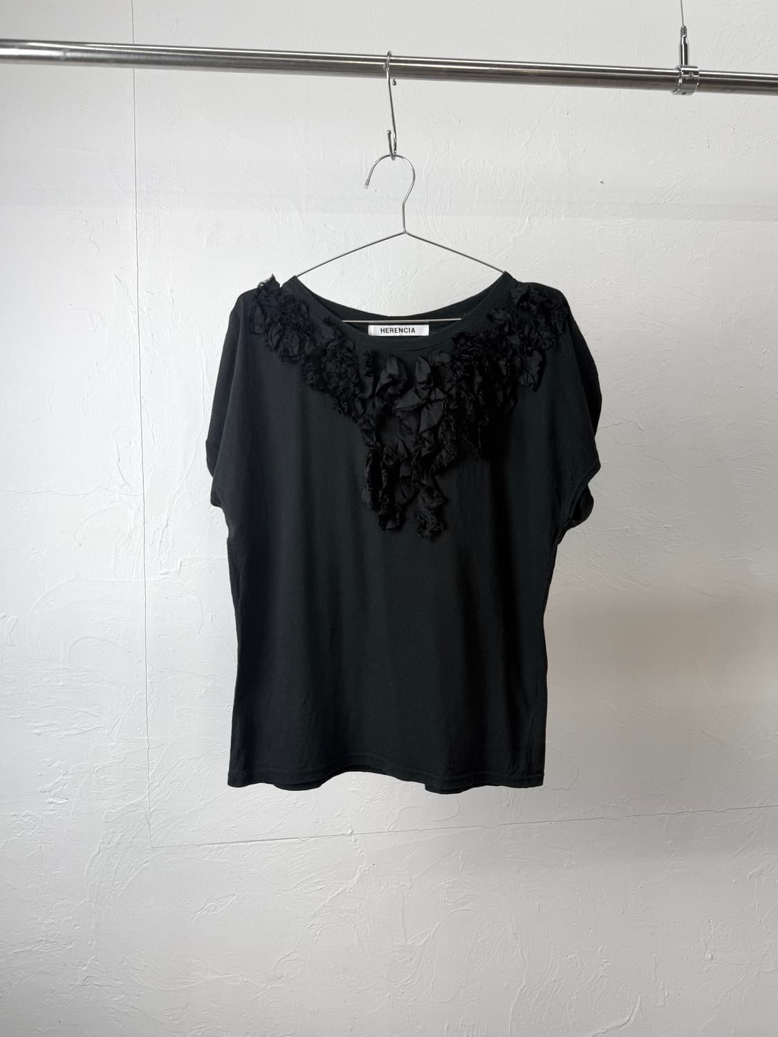 Herencia 러플 반팔 티셔츠 상품이미지1