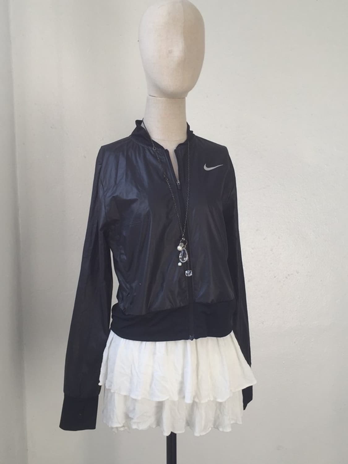 나이키 핸드워머 크롭 바람막이 상품이미지2