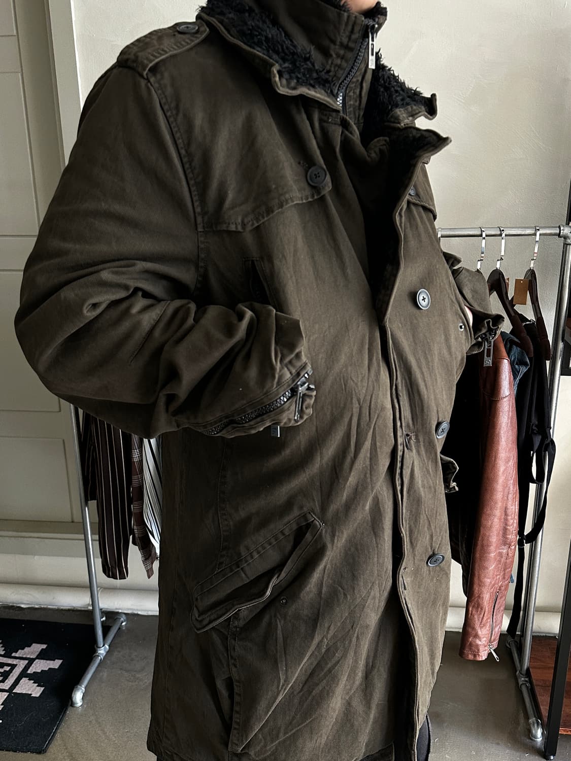 Rogue 쉐르파 라이닝 롱 필드 자켓 상품이미지6