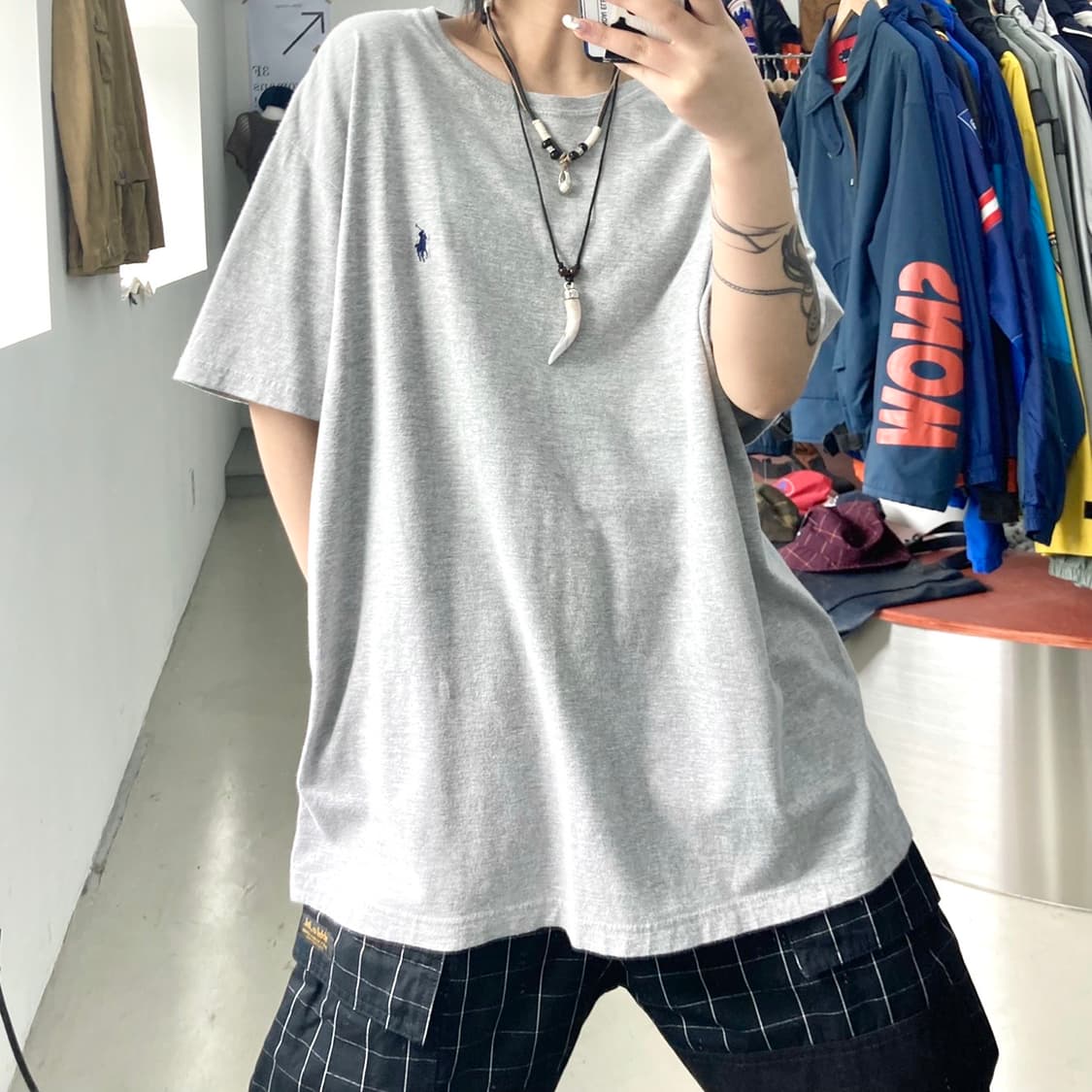 폴로 기본 포니 오버사이즈 그레이 티셔츠 상품이미지2