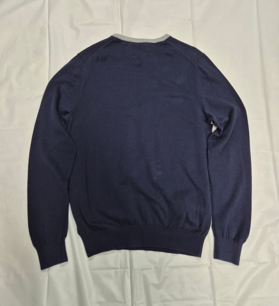 타미 빅로고 니트 상품이미지3