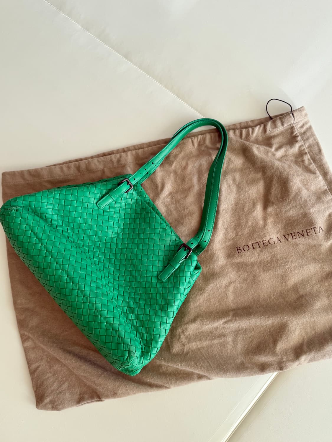 보테가베네타 인트레치아토 숄더백 상품이미지2