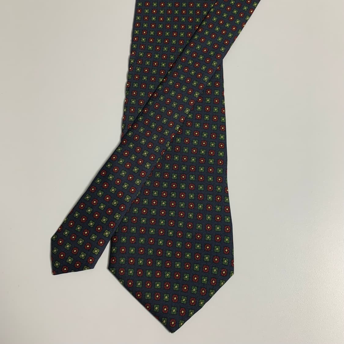 멀버리(Mulberry) 프랑스 100실크 기하학적패턴 명품넥타이 A+ 상품이미지3