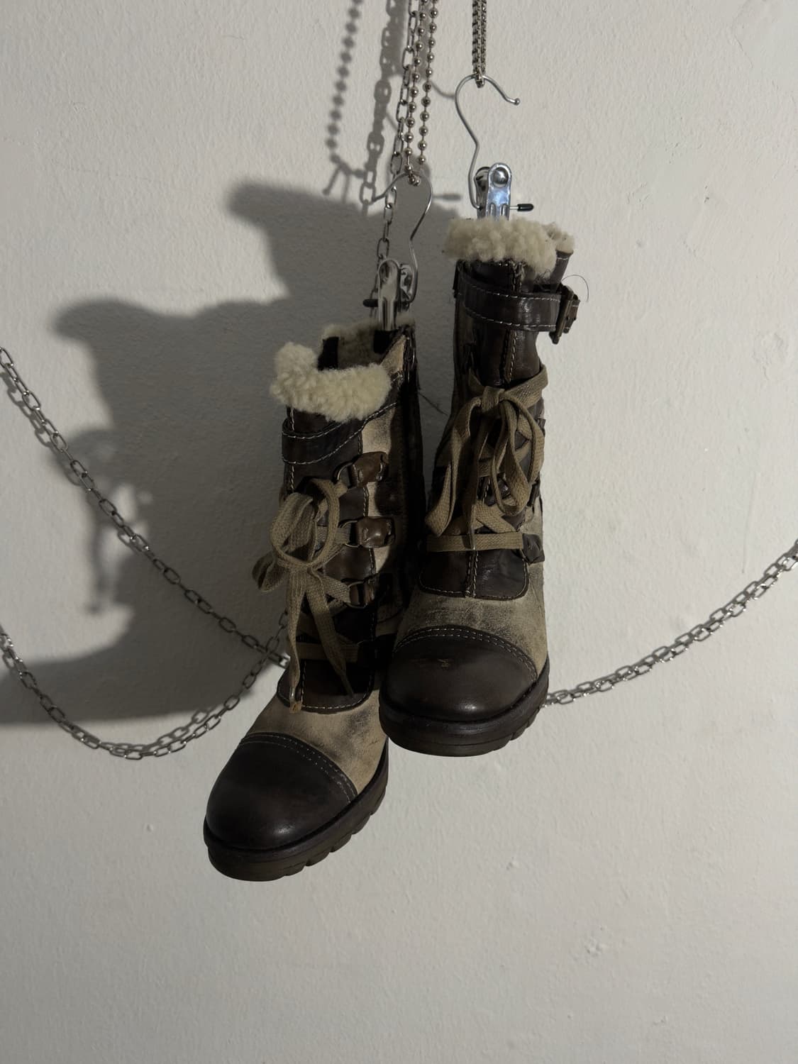 manas 퍼 무스탕 레이스 부츠 상품이미지4