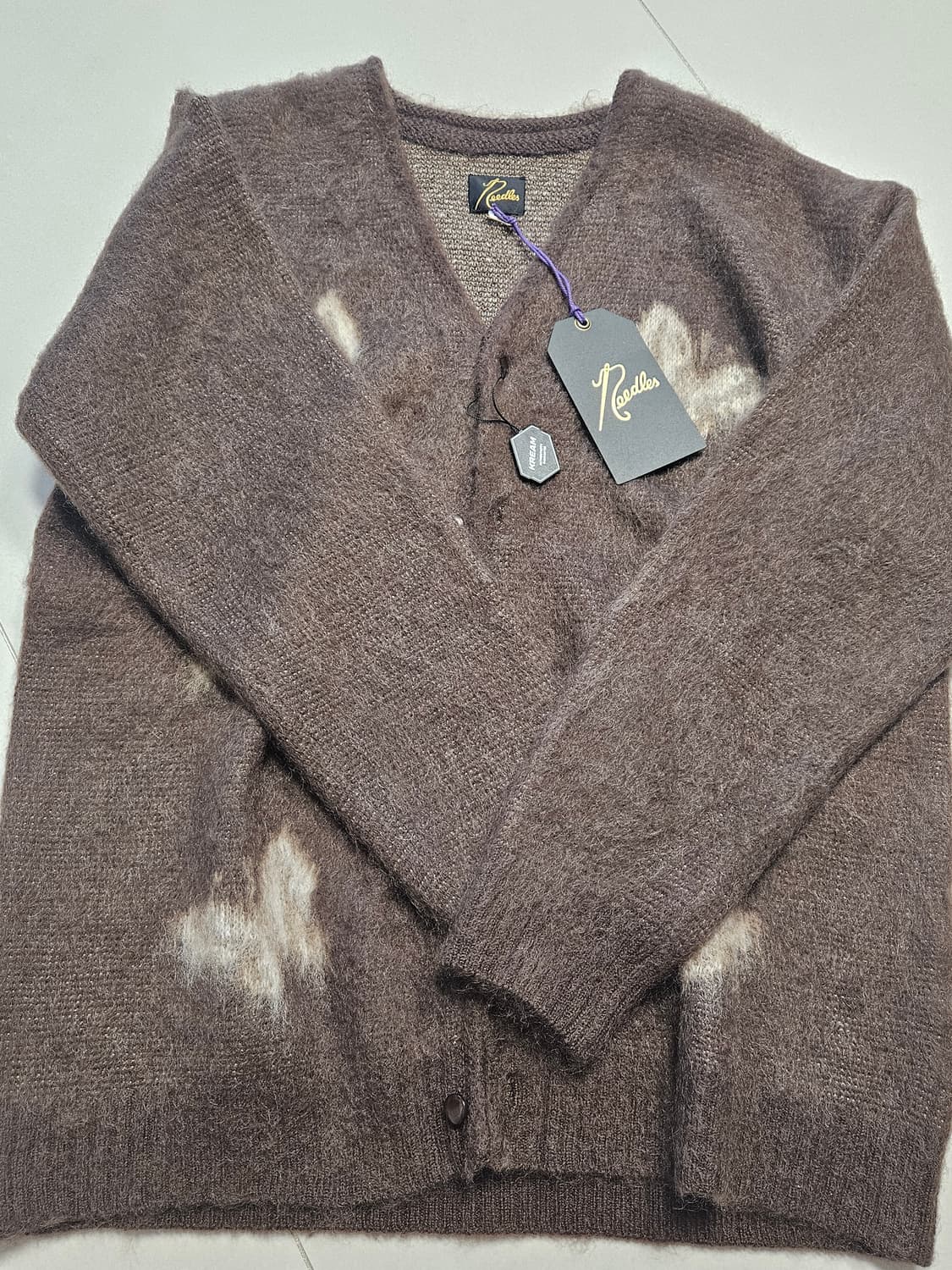 니들스 x 엔드 라탄 모헤어 가디건 브라운 내츄럴 상품이미지3