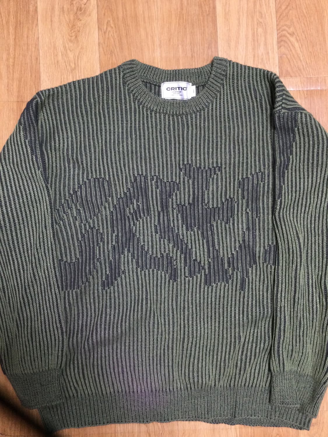크리틱 니트 상품이미지2