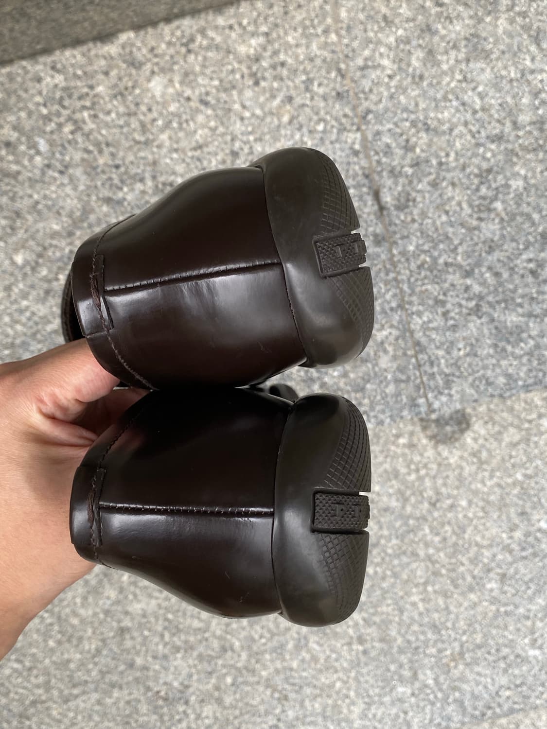 Prada 00s square toe buckle loafer 상품이미지7