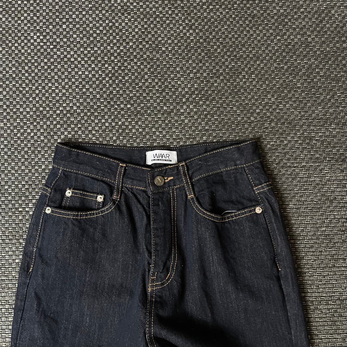 새상품 / (27) WAAR 진청 스티치 데님 팬츠 S 상품이미지3