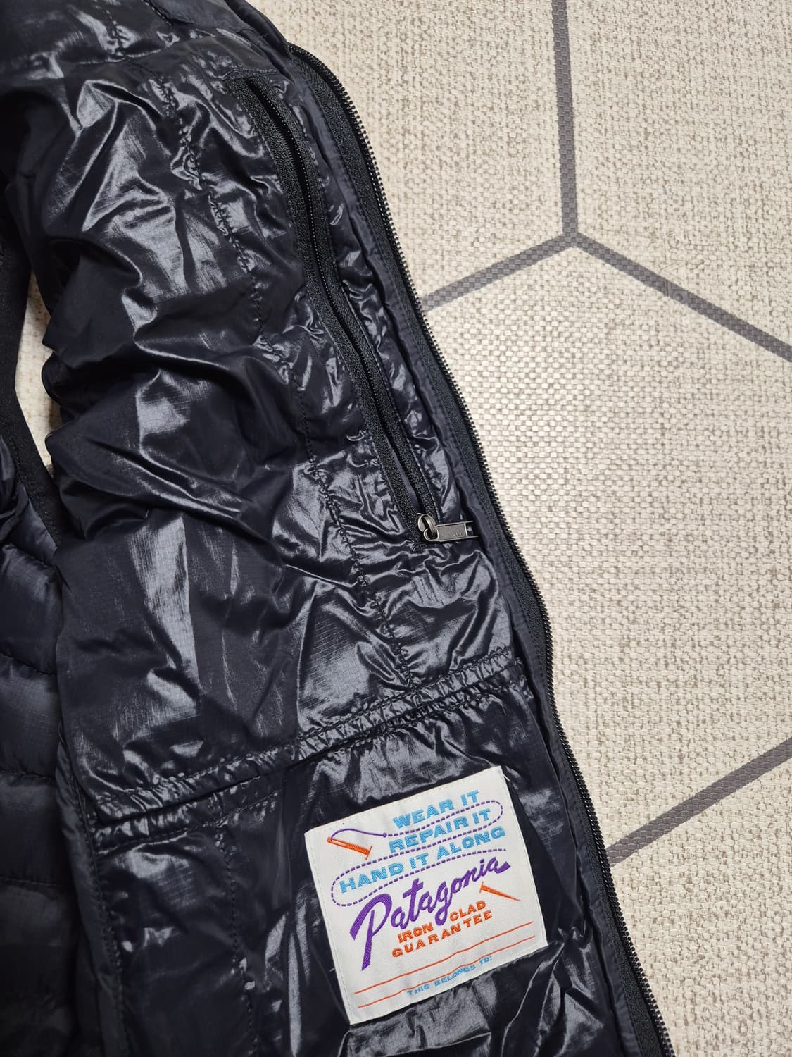 파타고니아 다운스웨터 경량패딩 베스트 상품이미지4