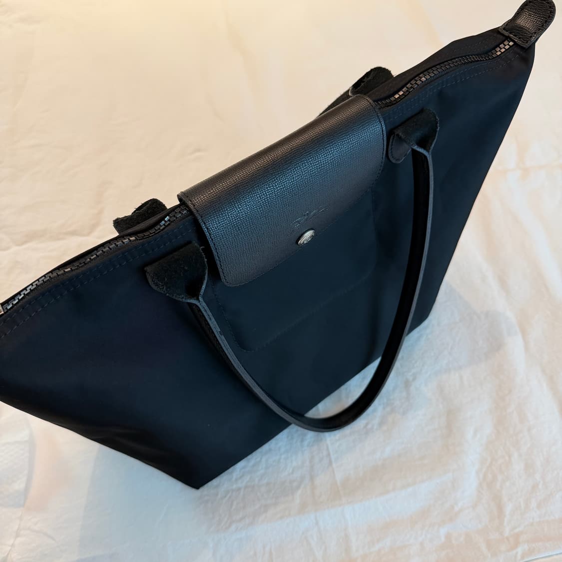 롱샴 르 플리아쥬 네오 숄더 블랙 미디움 상품이미지3