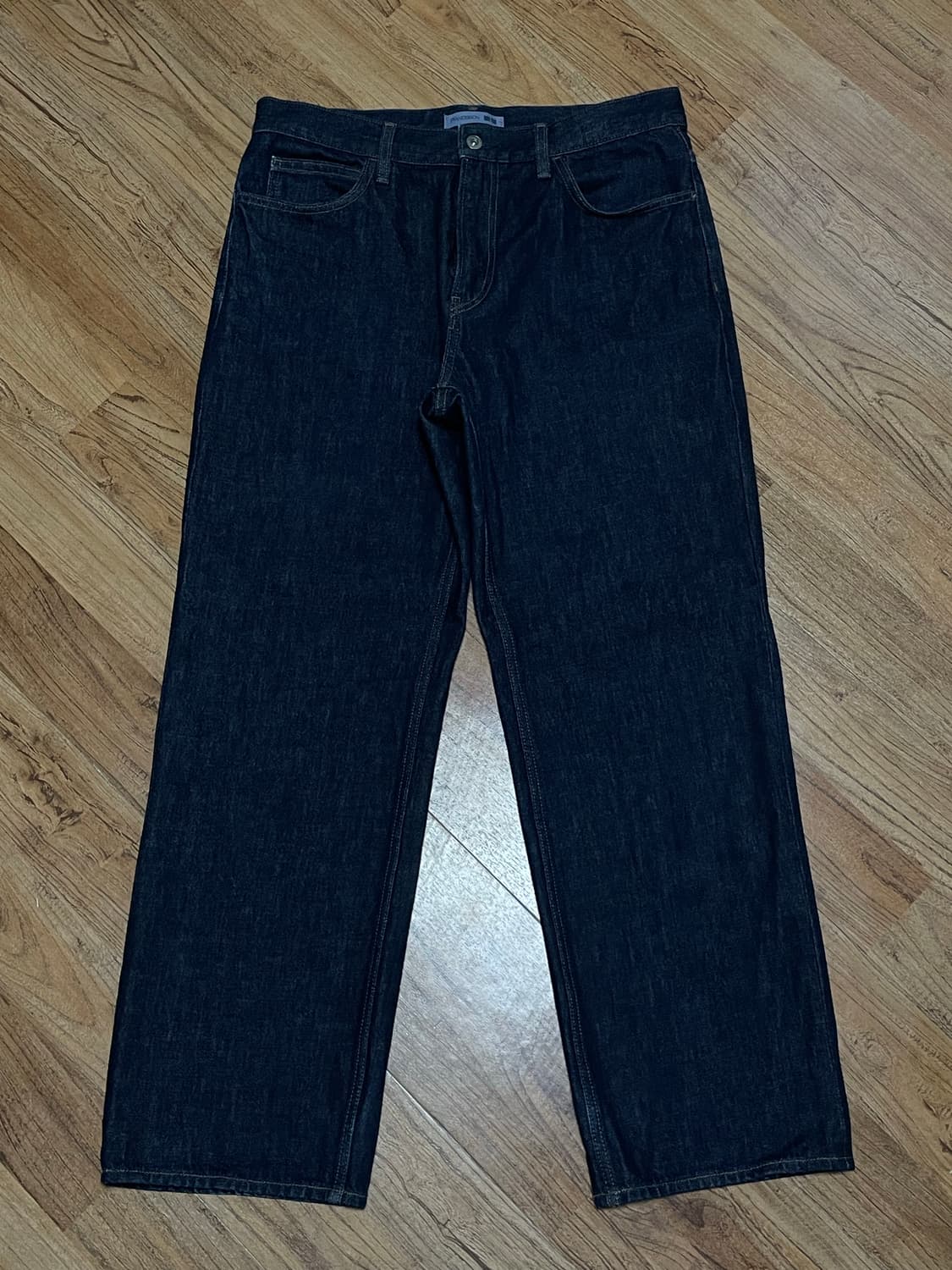 유니클로 JWA 스트레이트 진 미드 블루 상품이미지2