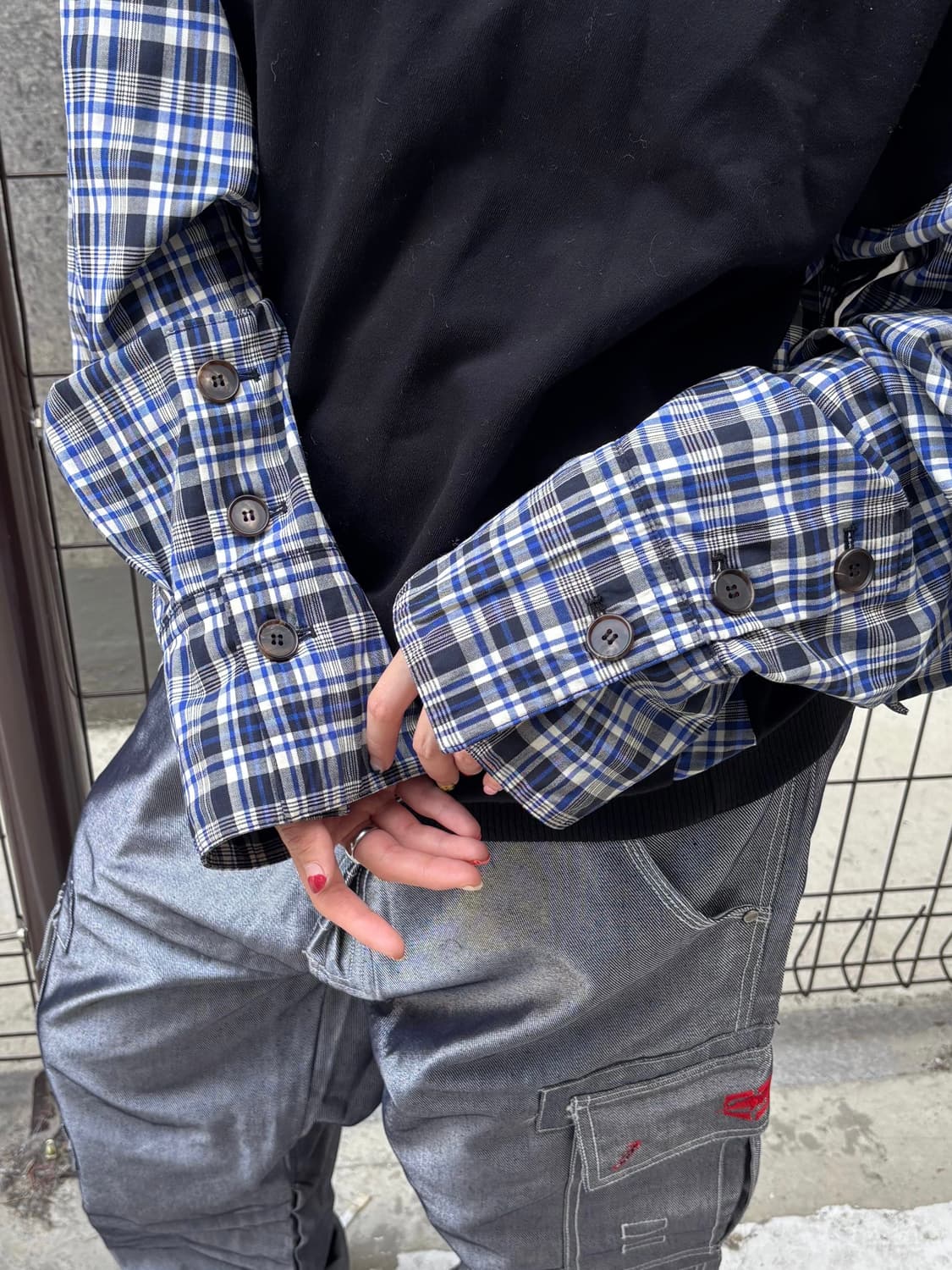 솔리드옴므 체크 배색 맨투맨 상품이미지3