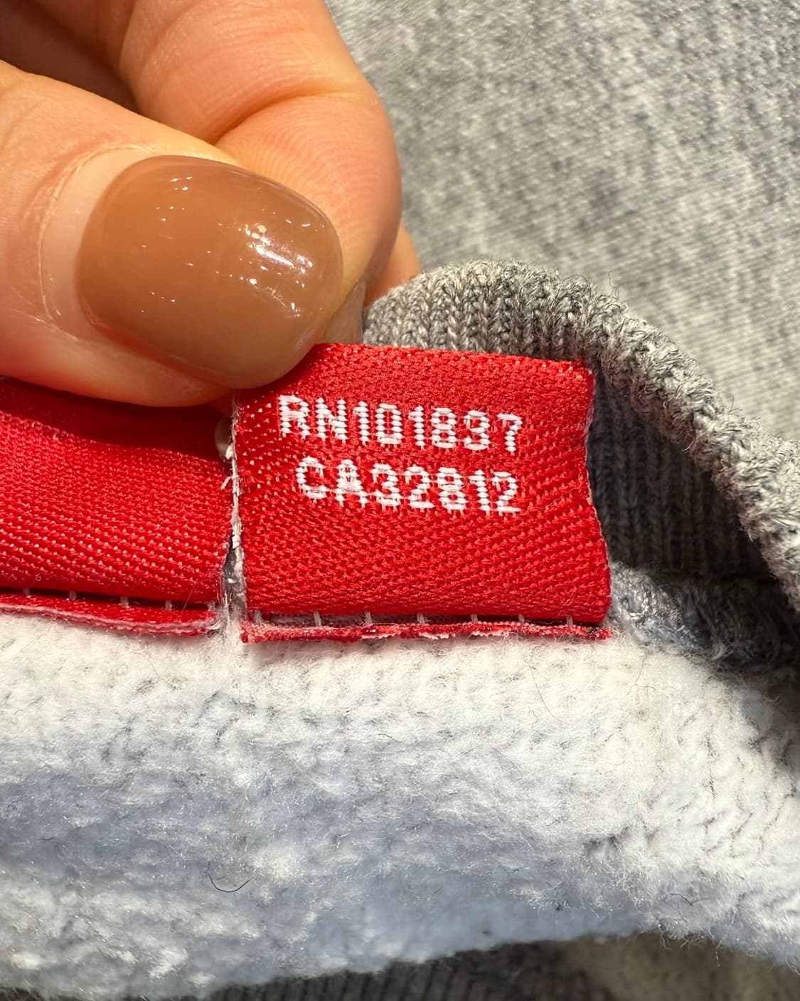 슈프림 그레이 박스 레드로고 크루넥 스웻 셔츠  상품이미지9