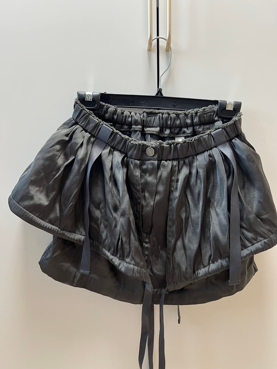 오픈와이와이 openyy / theopenproduct 새틴 카고 스커트 상품이미지4