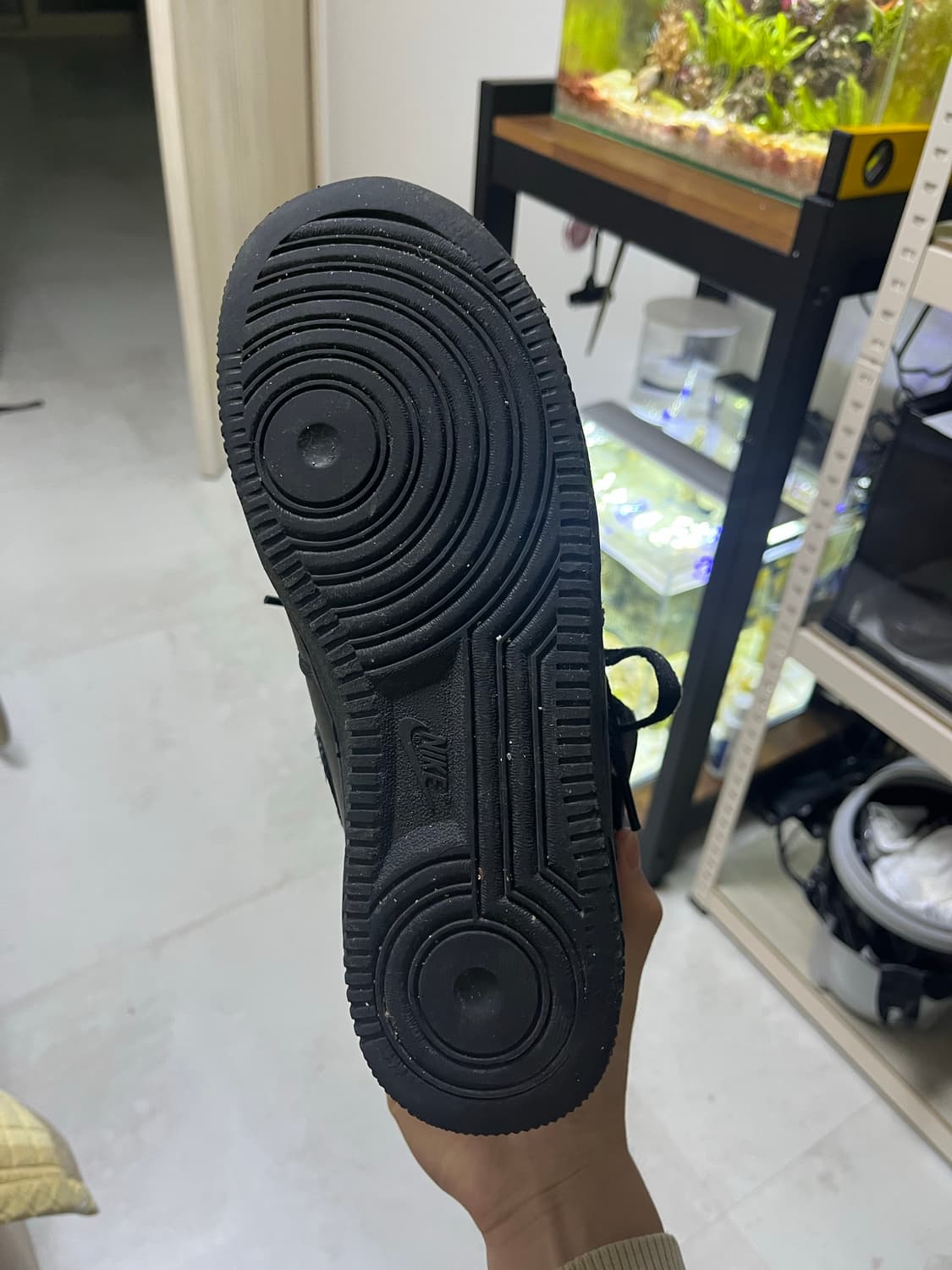 나이키에어포스 블랙 미드 265 상품이미지3