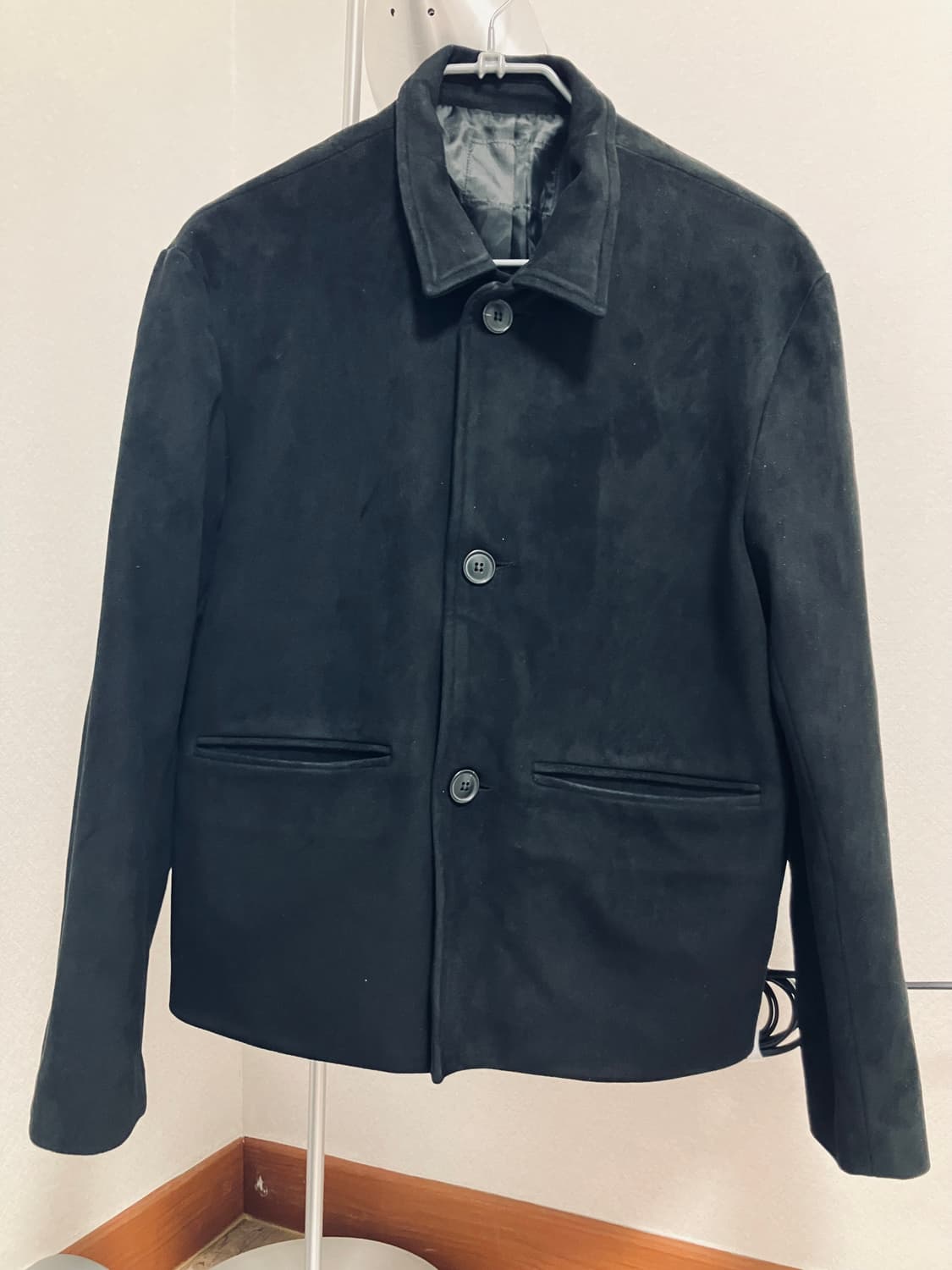 (실측)블랙스웨이드 쓰리버튼 크롭자켓 상품이미지3