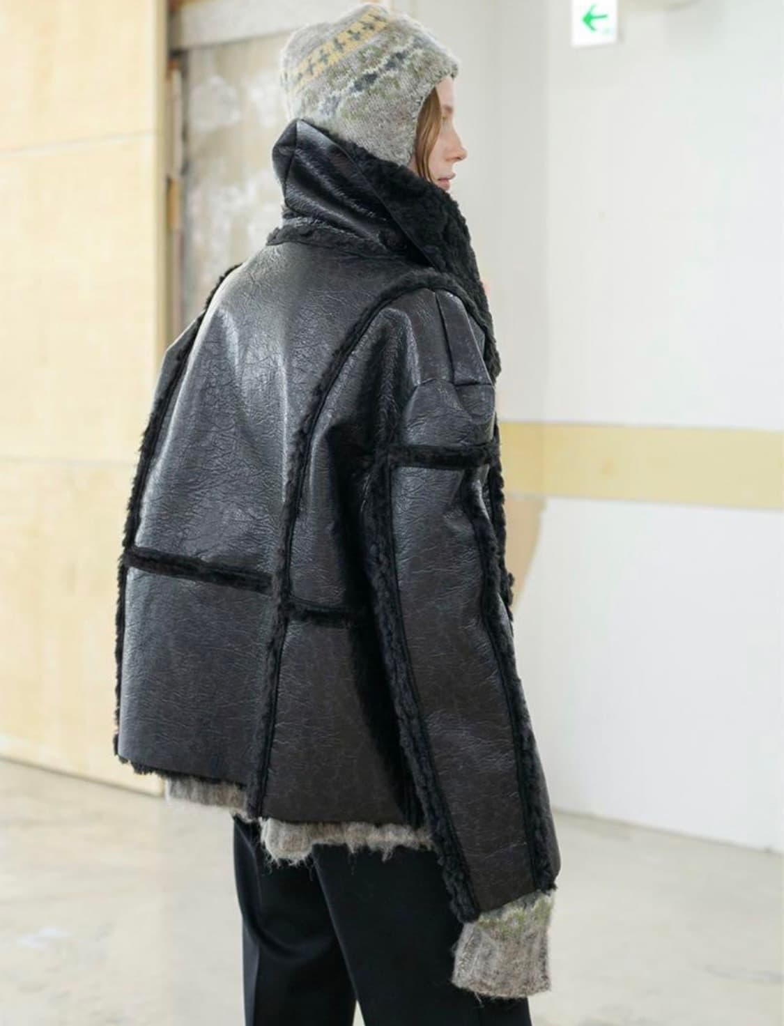 Reversible Shearling Jacket 리버시블 시어링 자켓 상품이미지2