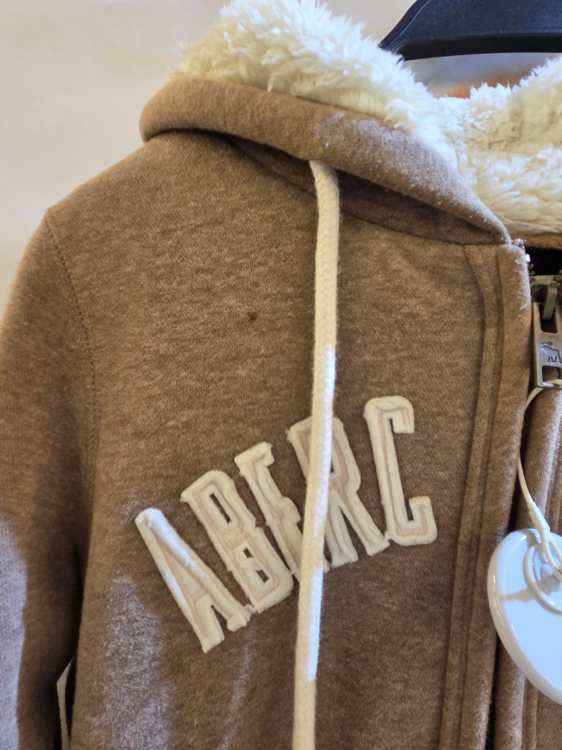 아베크롬비 브라운 투웨이 후드집업💯 상품이미지4