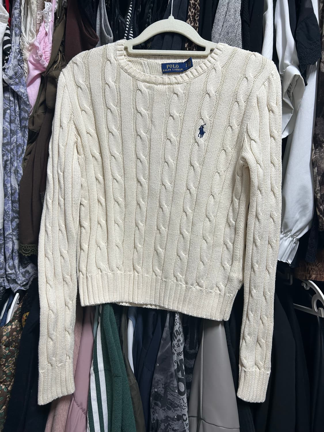 폴로 꽈배기 니트 아이보리  상품이미지1