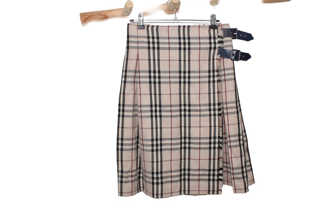 2000s BURBERRY LONDON 레더 스트랩 노바체크 랩 스커트 상품이미지1