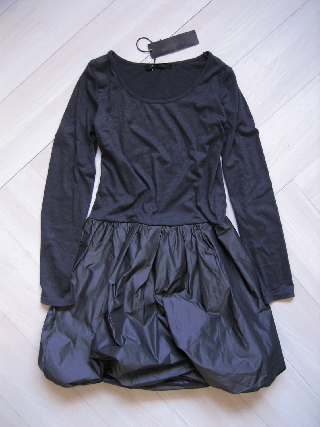 [CYNICAL] volume one-piece _미사용품 상품이미지3