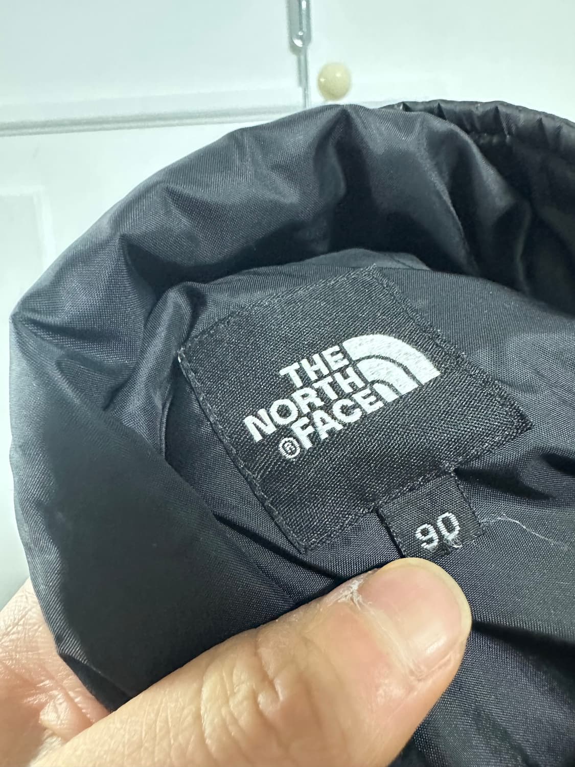 노스페이스 경량패딩 상품이미지3