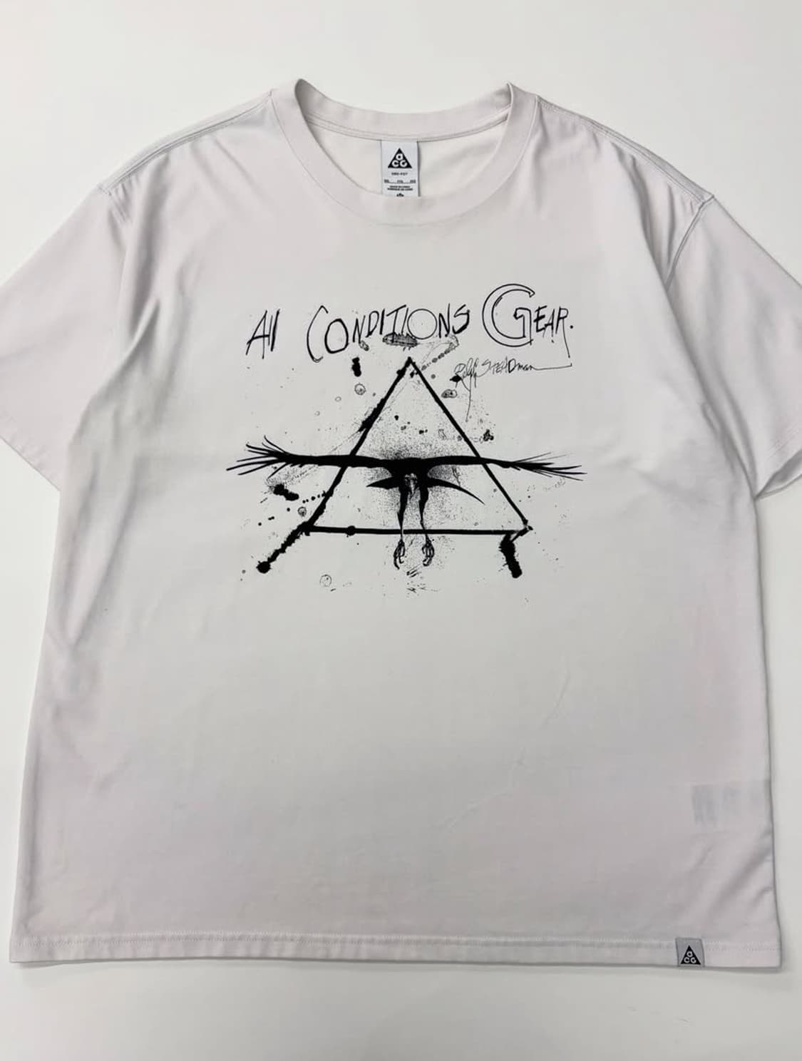 Nike 나이키 ACG 랄프 스태드먼 화이트 반팔 티  상품이미지1