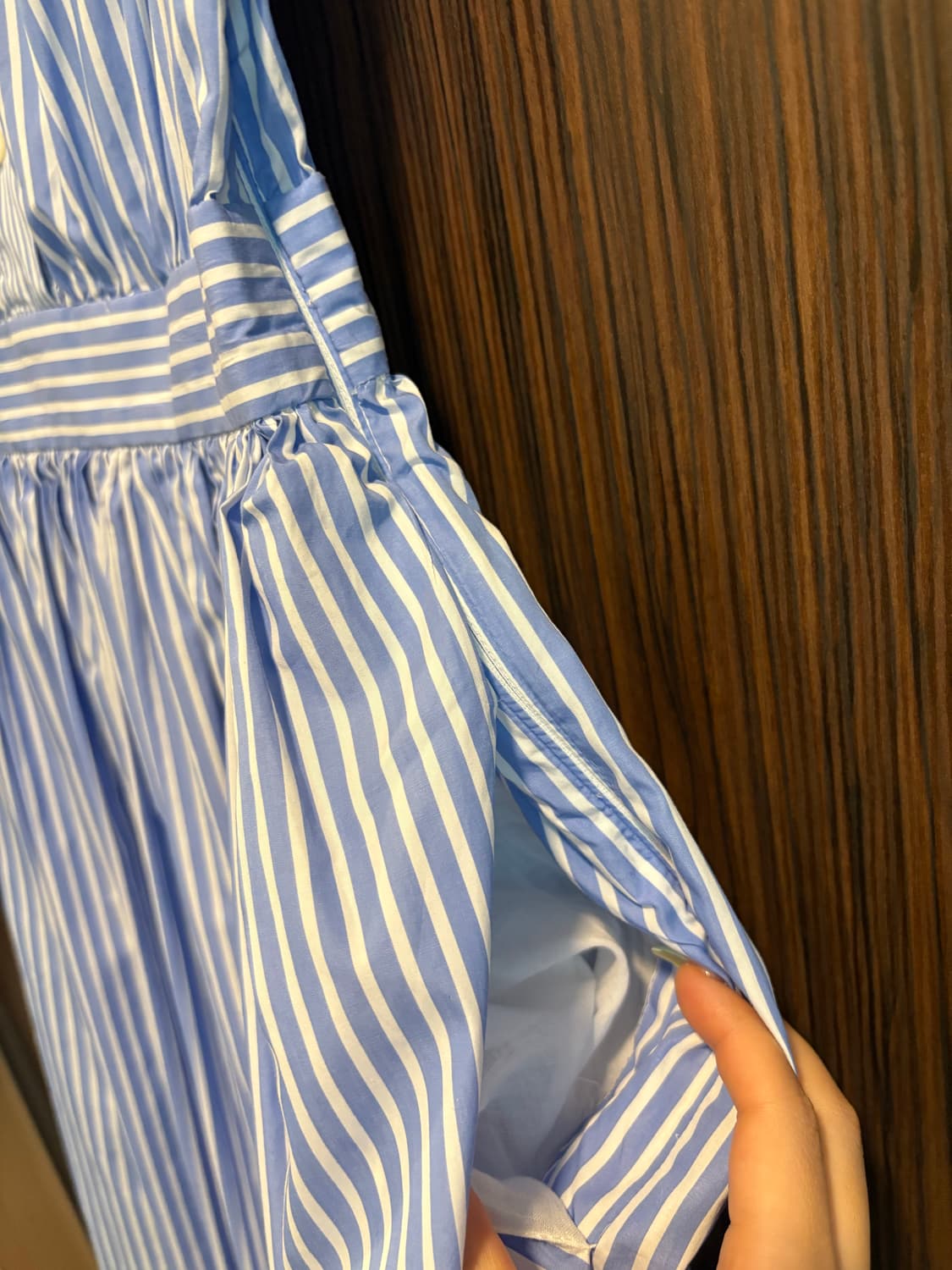 miumiu 셔츠 나시 원피스 판매합니다  상품이미지3
