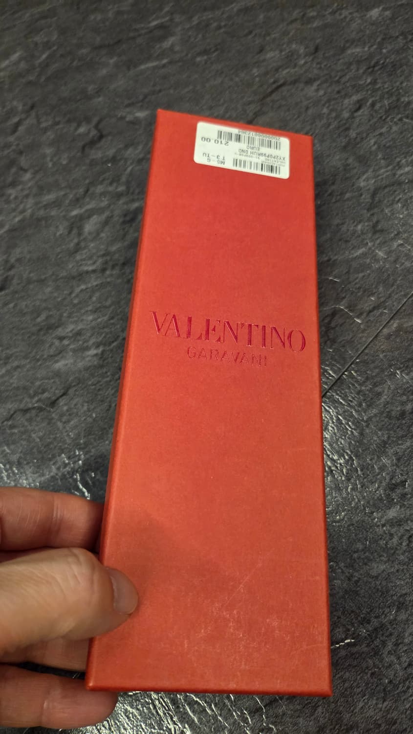 VLTN  발렌티노 새제품 키링 키체인 백참 열쇠고리 상품이미지4