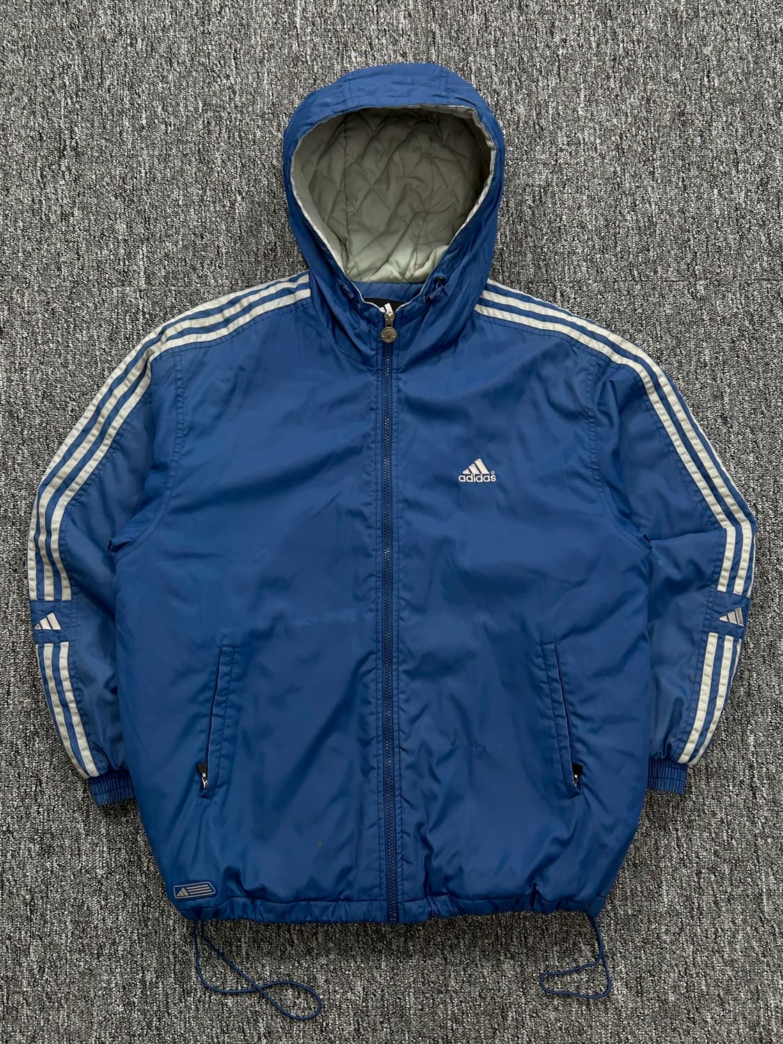 아디다스 올드스쿨 트랙 누빔 점퍼 L  상품이미지3